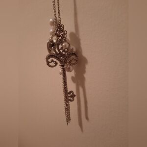 Rhinestone Key Pendant Necklace